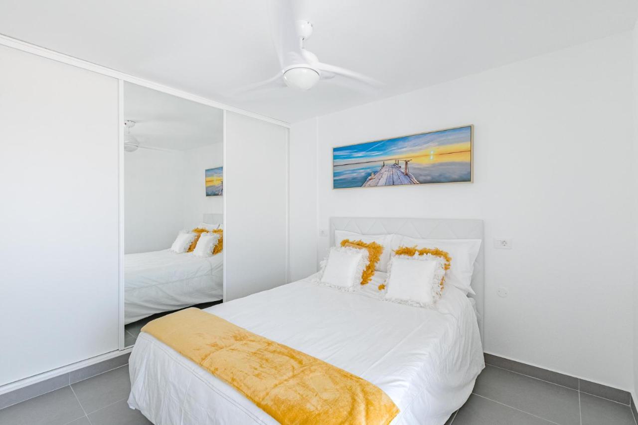 Buenavista Sunflower Apartment In Playa La Arena Puerto de Santiago  Zewnętrze zdjęcie