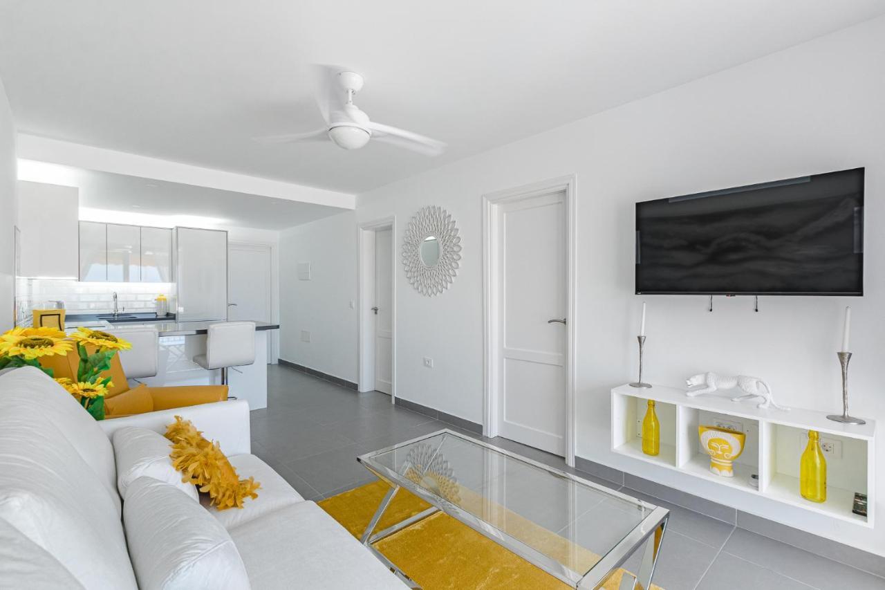 Buenavista Sunflower Apartment In Playa La Arena Puerto de Santiago  Zewnętrze zdjęcie