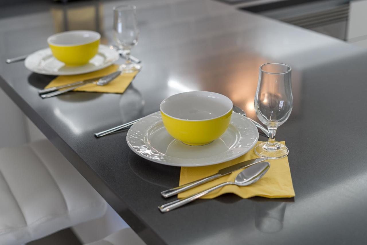 Buenavista Sunflower Apartment In Playa La Arena Puerto de Santiago  Zewnętrze zdjęcie