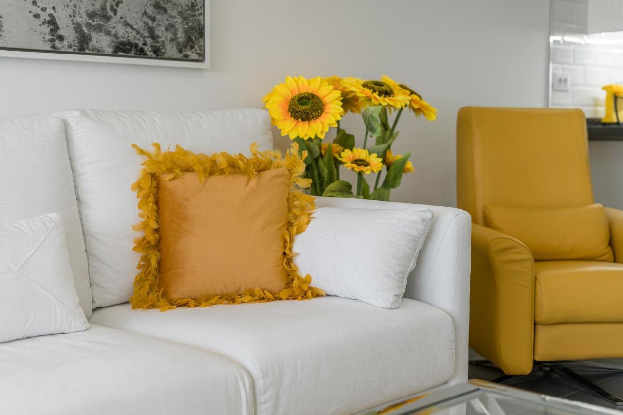Buenavista Sunflower Apartment In Playa La Arena Puerto de Santiago  Zewnętrze zdjęcie