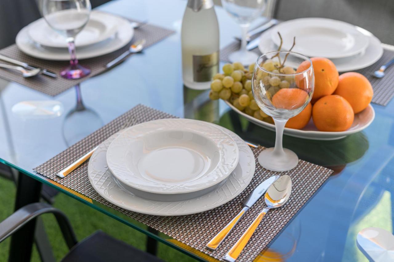 Buenavista Sunflower Apartment In Playa La Arena Puerto de Santiago  Zewnętrze zdjęcie